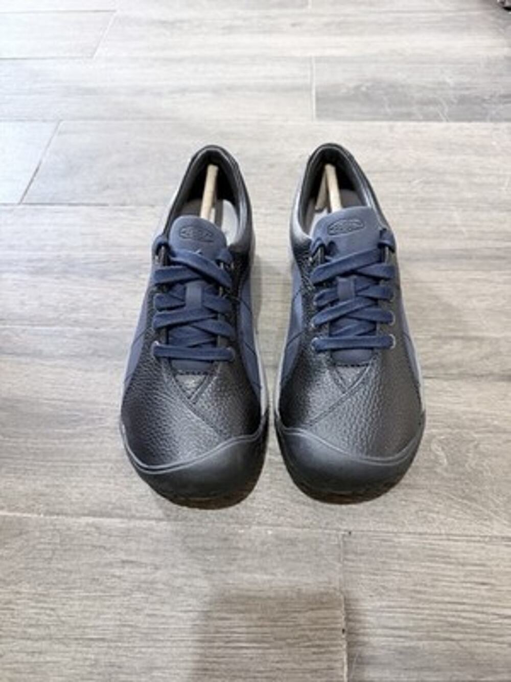 Keen Presidio Naval Academy Dark Navy Women’s Shoes Size 8 Brand New.